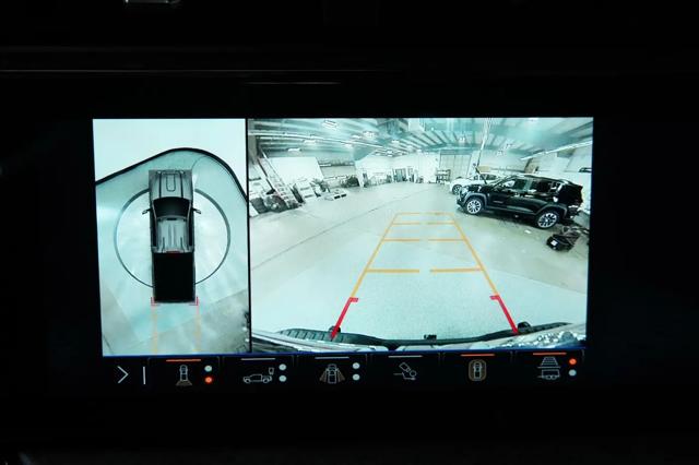 2025 GMC Sierra 2500HD 4WD Crew Cab Standard Bed AT4X