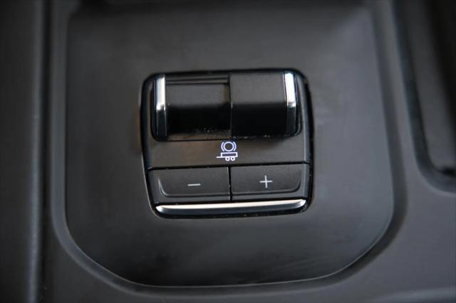 2025 GMC Sierra 2500HD 4WD Crew Cab Standard Bed AT4X