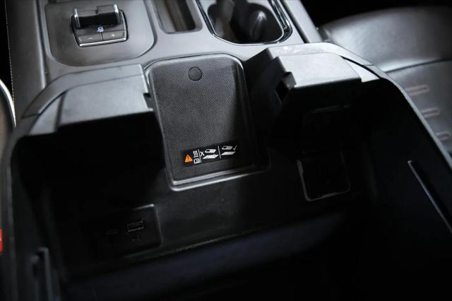 2025 GMC Sierra 2500HD 4WD Crew Cab Standard Bed AT4X