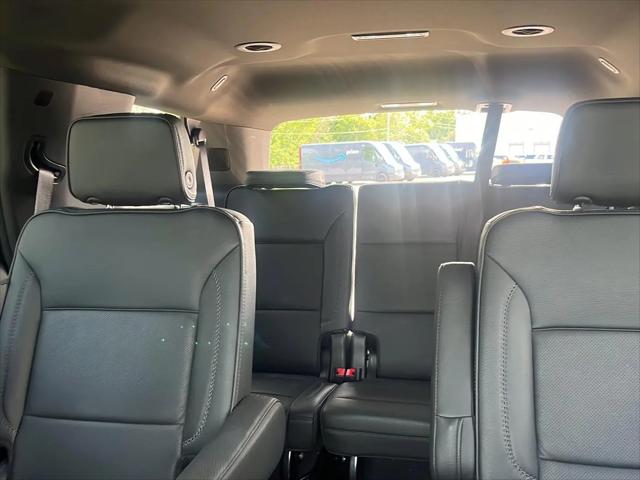 2025 GMC Yukon 4WD Denali