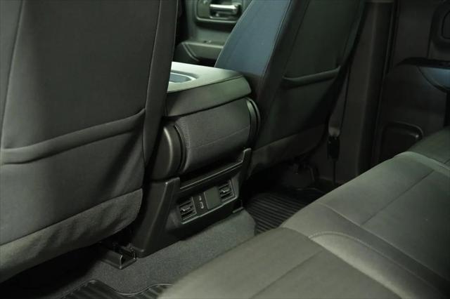 2024 Chevrolet Silverado 1500 4WD Crew Cab Short Bed Custom