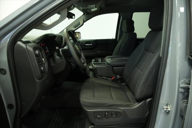 2024 Chevrolet Silverado 1500 4WD Crew Cab Short Bed Custom