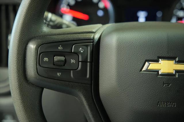 2024 Chevrolet Silverado 1500 4WD Crew Cab Short Bed Custom