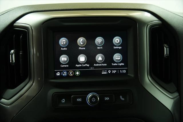 2024 Chevrolet Silverado 1500 4WD Crew Cab Short Bed Custom