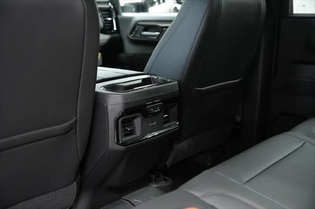 2026 GMC Sierra 2500HD Crew Cab, Standard Bed, AT4, 4WD