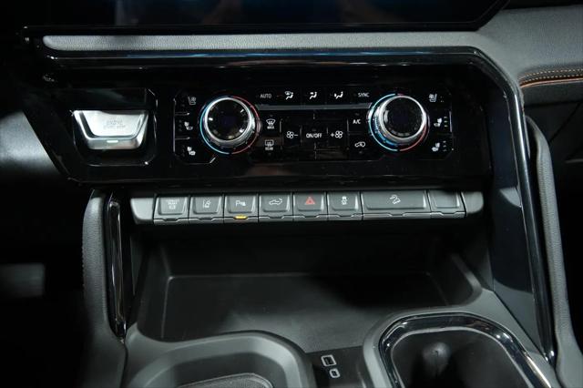 2026 GMC Sierra 2500HD Crew Cab, Standard Bed, AT4, 4WD