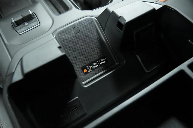 2026 GMC Sierra 2500HD Crew Cab, Standard Bed, AT4, 4WD