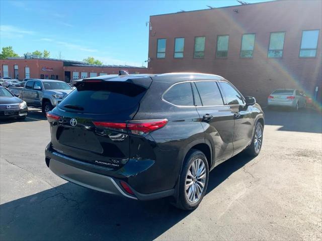 2023 Toyota Highlander Platinum