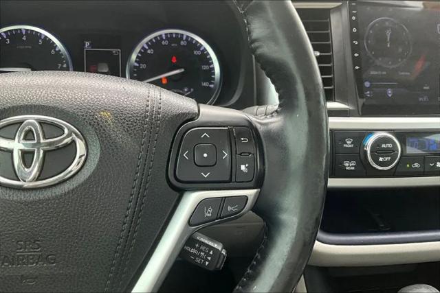 2017 Toyota Highlander Limited Platinum