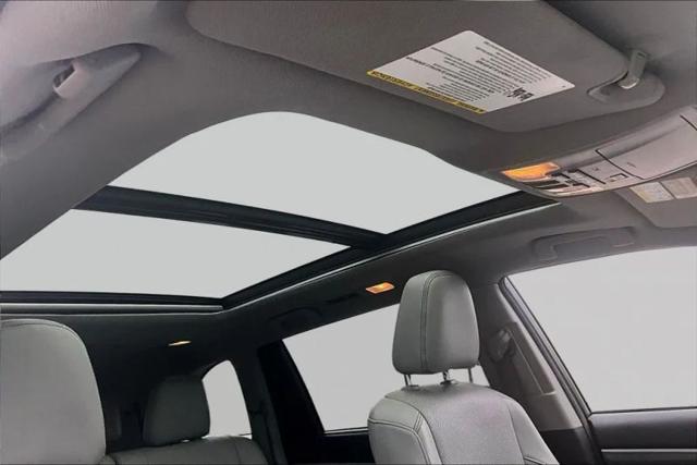 2017 Toyota Highlander Limited Platinum