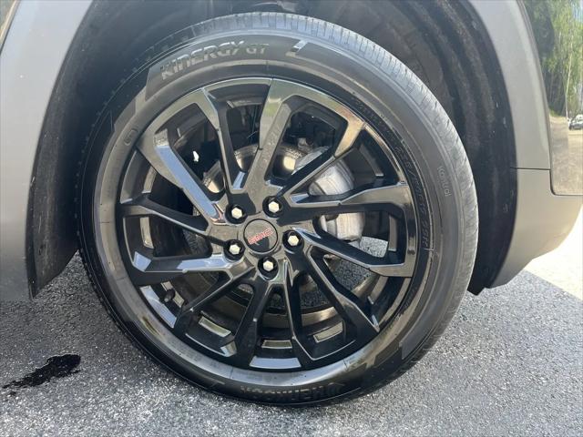 2023 GMC Terrain AWD SLE