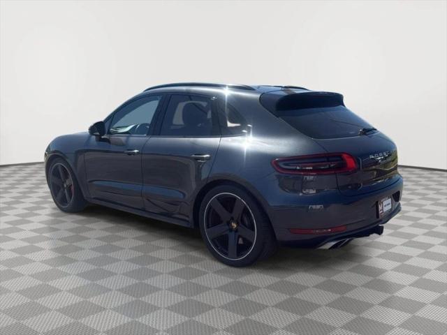 2017 Porsche Macan Turbo w/Performance Package