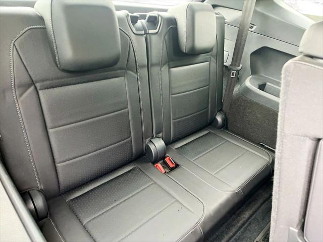 2020 Volkswagen Tiguan 2.0T SE R-Line Black