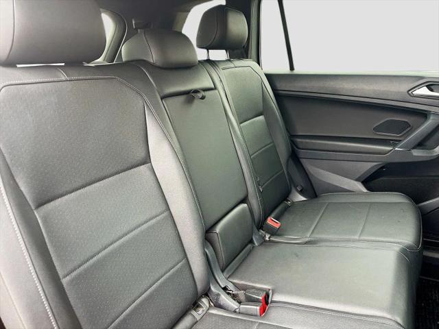 2020 Volkswagen Tiguan 2.0T SE R-Line Black