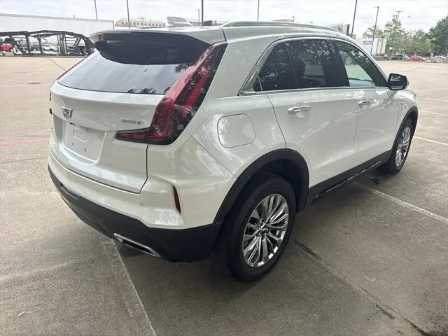 2024 Cadillac XT4 AWD Premium Luxury