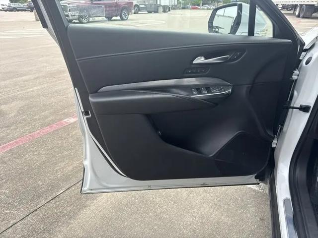 2024 Cadillac XT4 AWD Premium Luxury