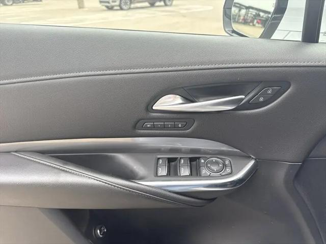 2024 Cadillac XT4 AWD Premium Luxury