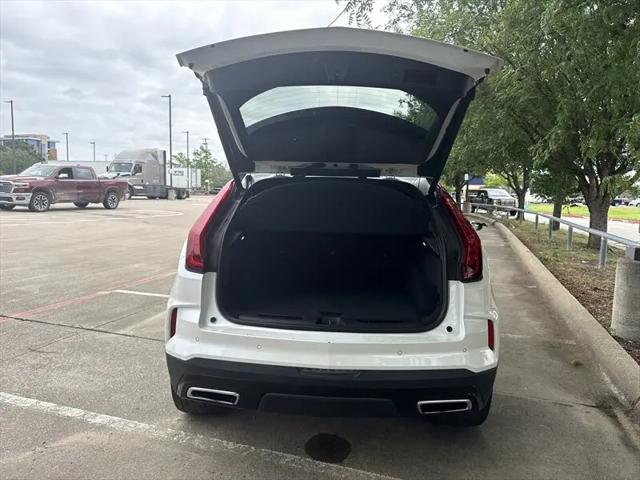 2024 Cadillac XT4 AWD Premium Luxury