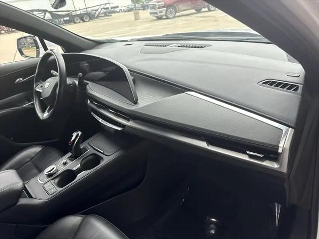 2024 Cadillac XT4 AWD Premium Luxury