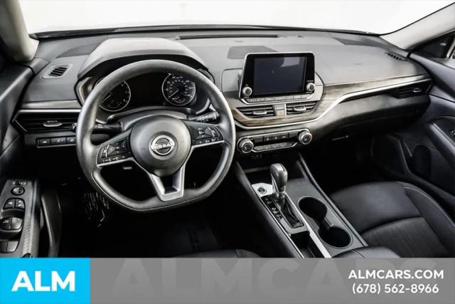 2025 Nissan Altima SV FWD