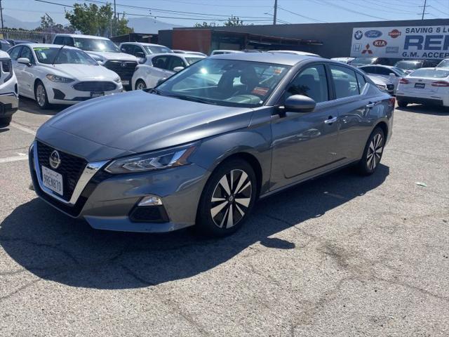 2022 Nissan Altima SV FWD