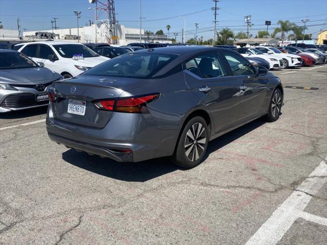 2022 Nissan Altima SV FWD