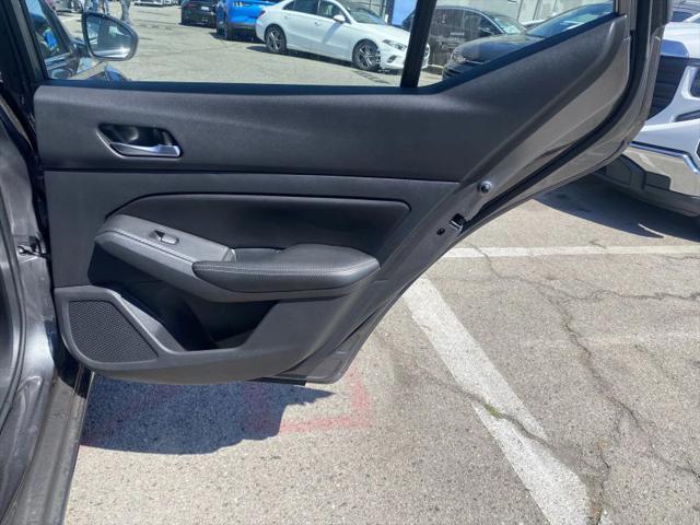 2022 Nissan Altima SV FWD