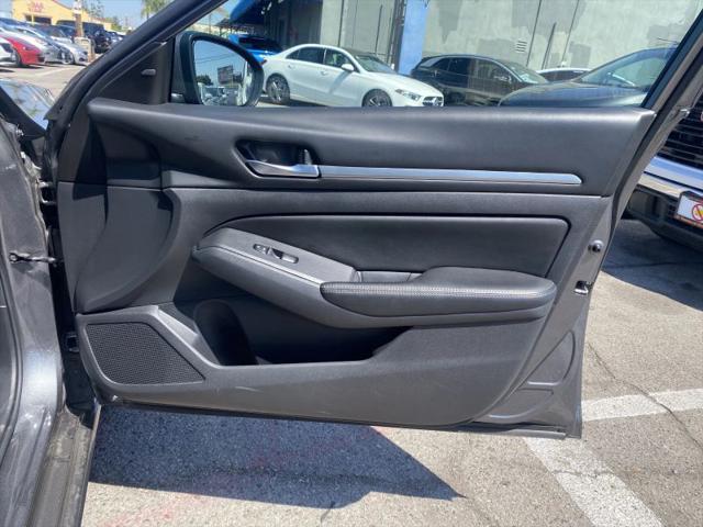 2022 Nissan Altima SV FWD