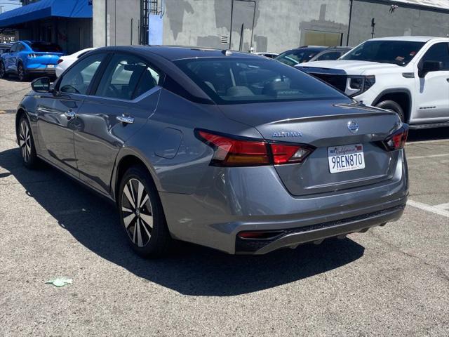 2022 Nissan Altima SV FWD