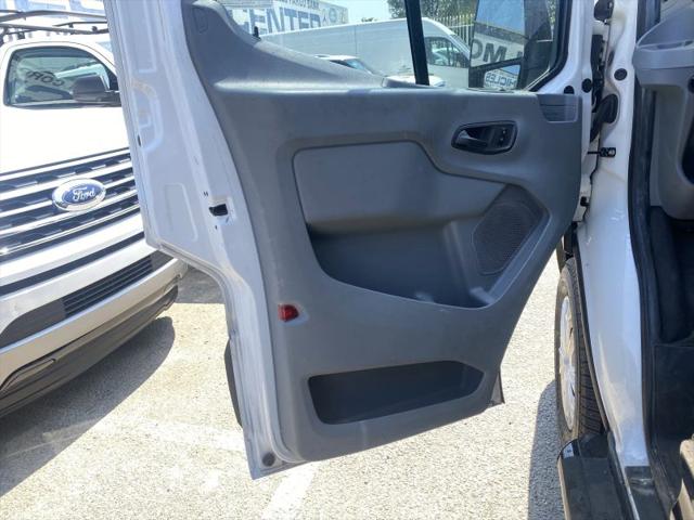 2018 Ford Transit w/Sliding Side Door w/RWB