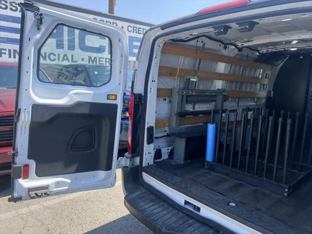2018 Ford Transit w/Sliding Side Door w/RWB