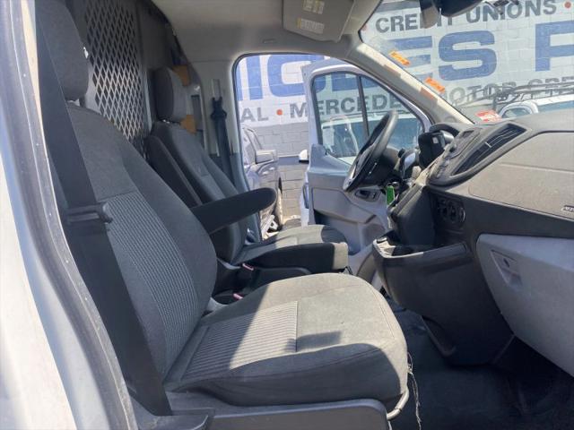 2018 Ford Transit w/Sliding Side Door w/RWB
