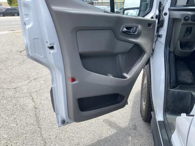 2023 Ford Transit Cargo Van w/LWB