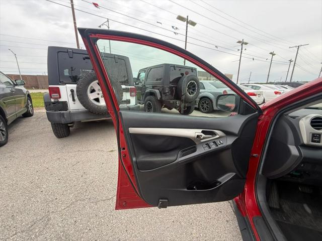 2009 Pontiac Vibe Base