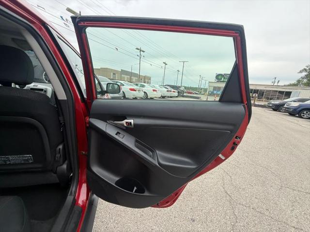 2009 Pontiac Vibe Base