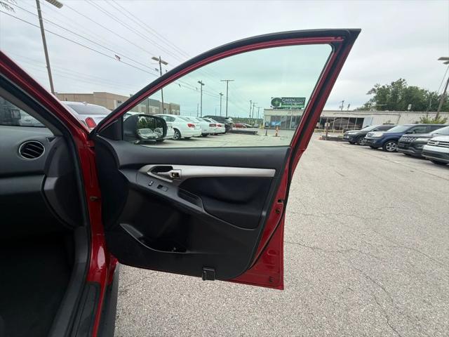 2009 Pontiac Vibe Base