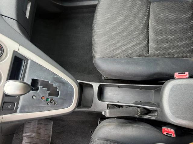 2009 Pontiac Vibe Base