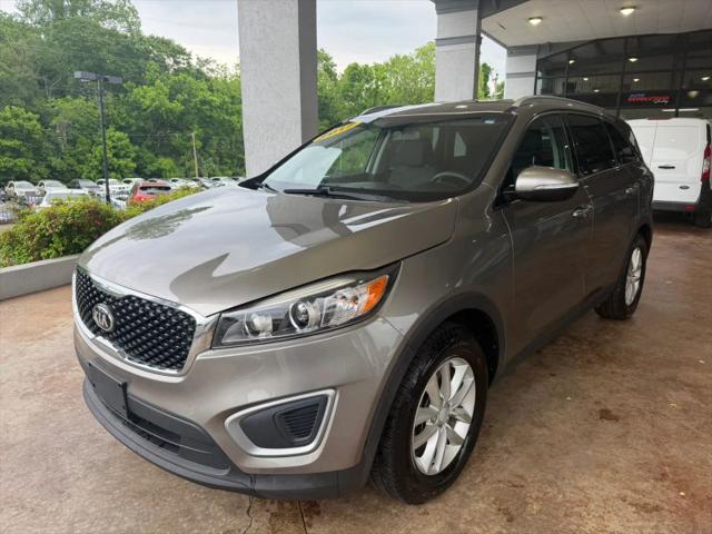 2017 Kia Sorento 3.3L LX