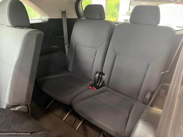 2017 Kia Sorento 3.3L LX