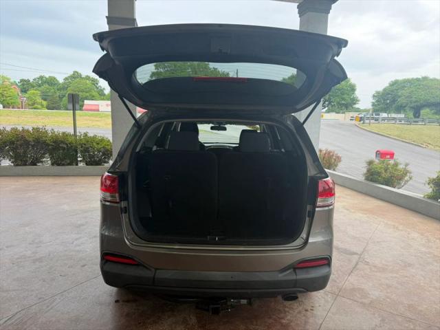 2017 Kia Sorento 3.3L LX