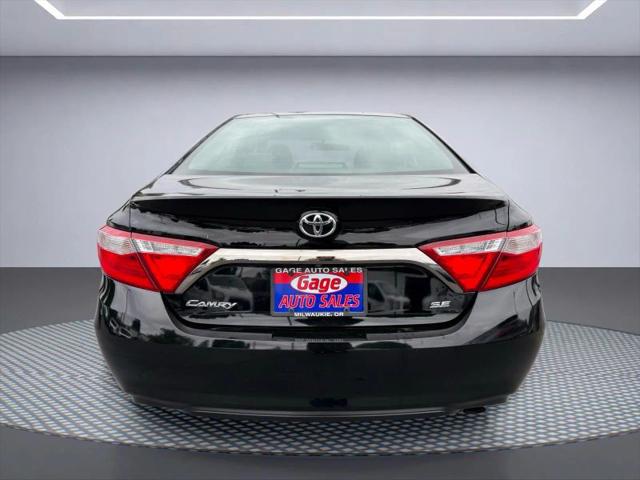 2017 Toyota Camry SE