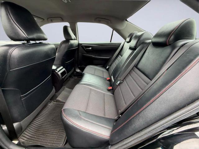 2017 Toyota Camry SE