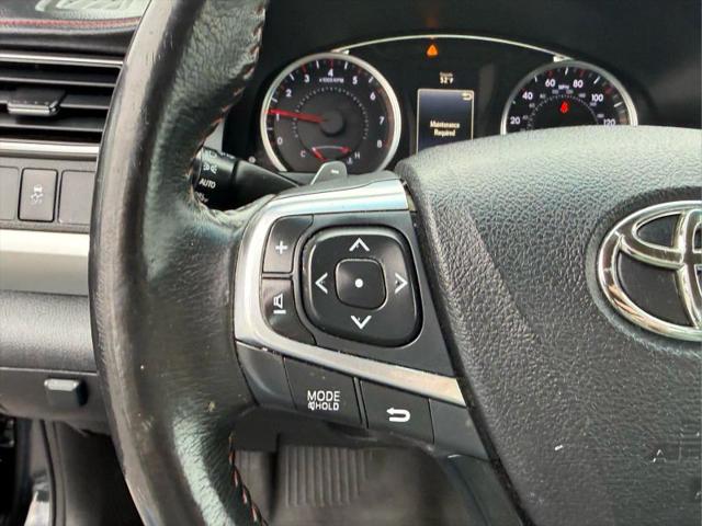 2017 Toyota Camry SE