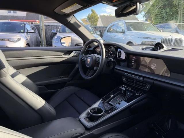 2024 Porsche 911 Carrera