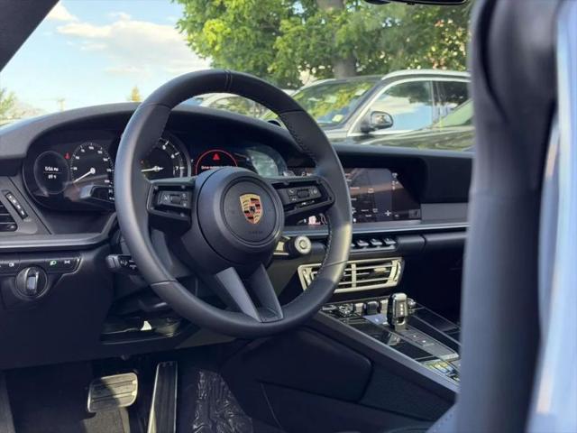 2024 Porsche 911 Carrera