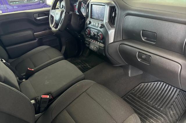 2020 Chevrolet Silverado 1500 4WD Crew Cab Short Bed RST