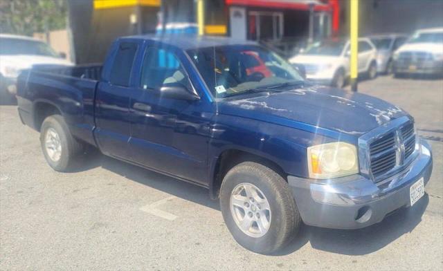 2005 Dodge Dakota SLT
