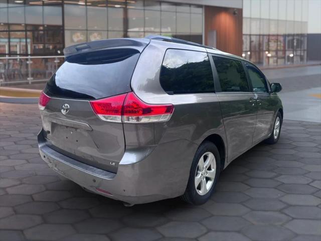2014 Toyota Sienna LE V6 7 Passenger Mobility