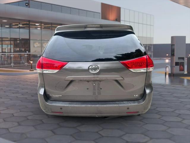 2014 Toyota Sienna LE V6 7 Passenger Mobility