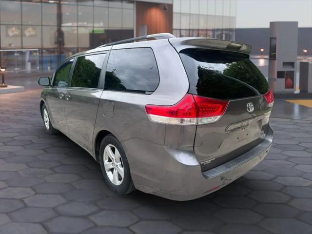 2014 Toyota Sienna LE V6 7 Passenger Mobility